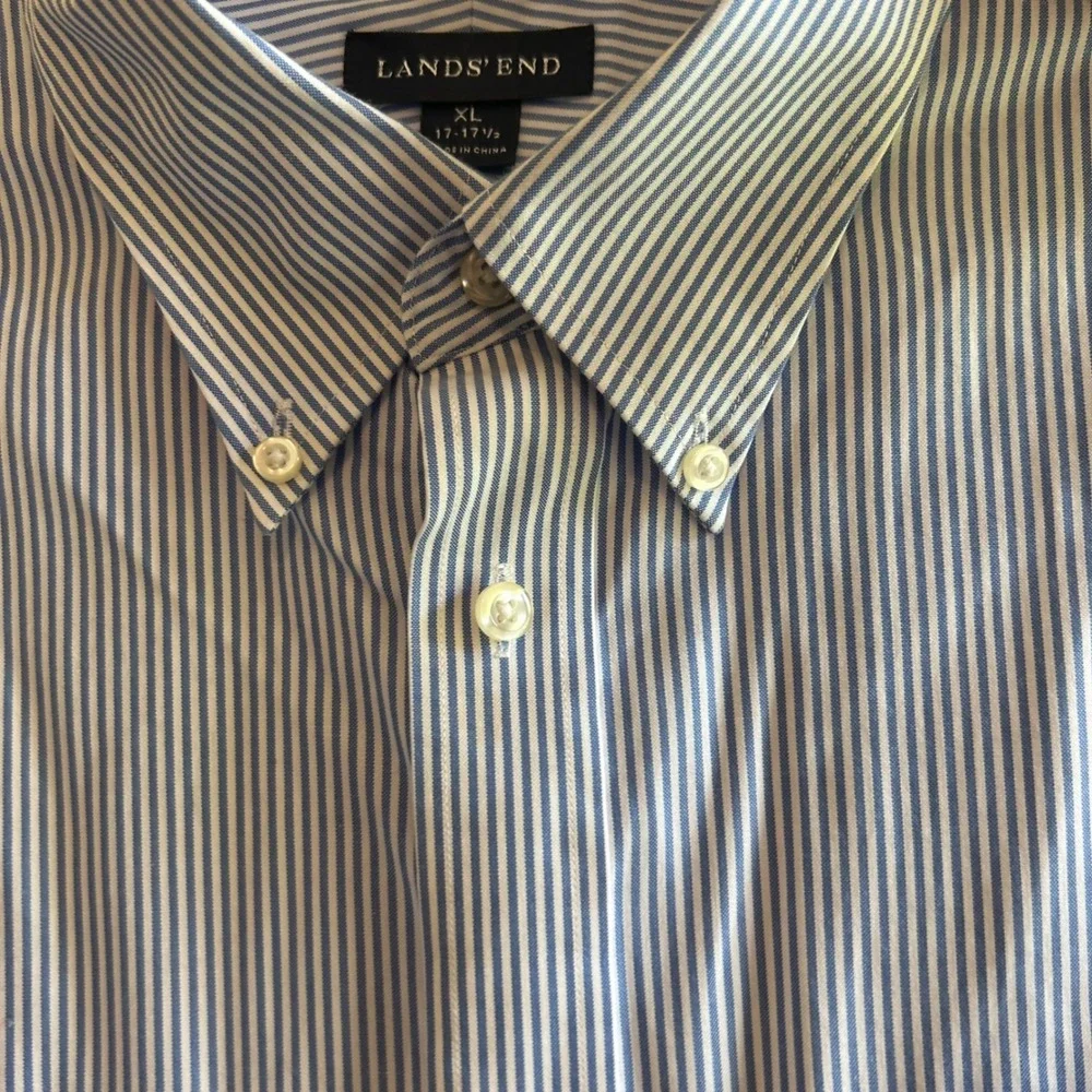Lands' End Button Down Shirt Men XL Blue White Striped No Iron Pinpoint Oxford